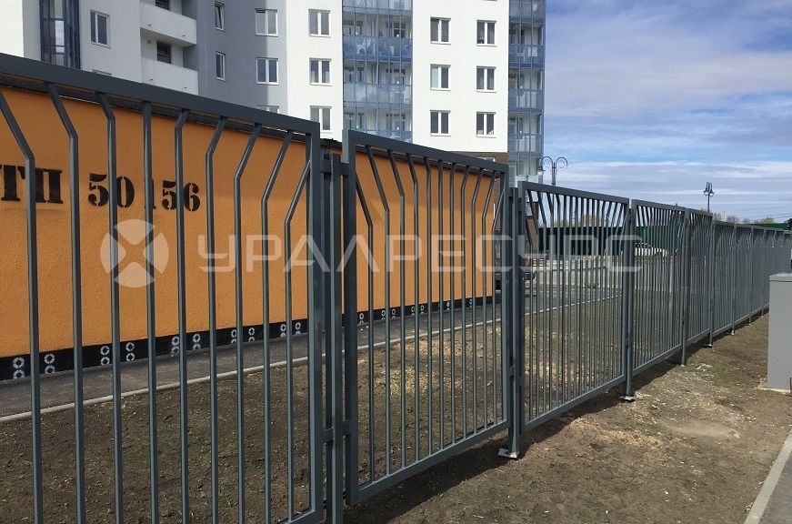 Благоустройство территории сварным ограждением для ЖК ЭФЕС